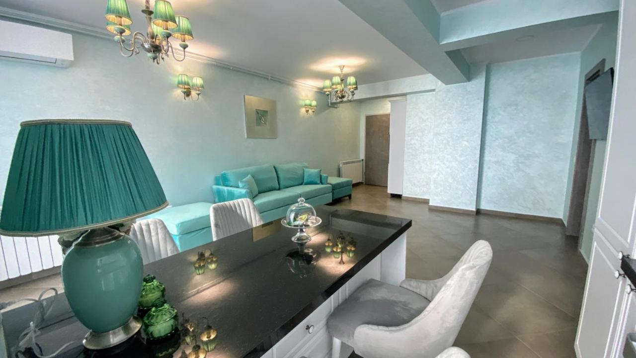 Myosotis Mamaia By The Lake Exterior photo