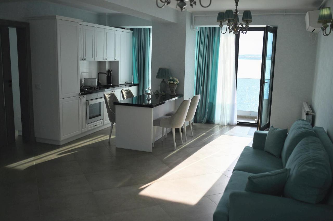 Myosotis Mamaia By The Lake Exterior photo